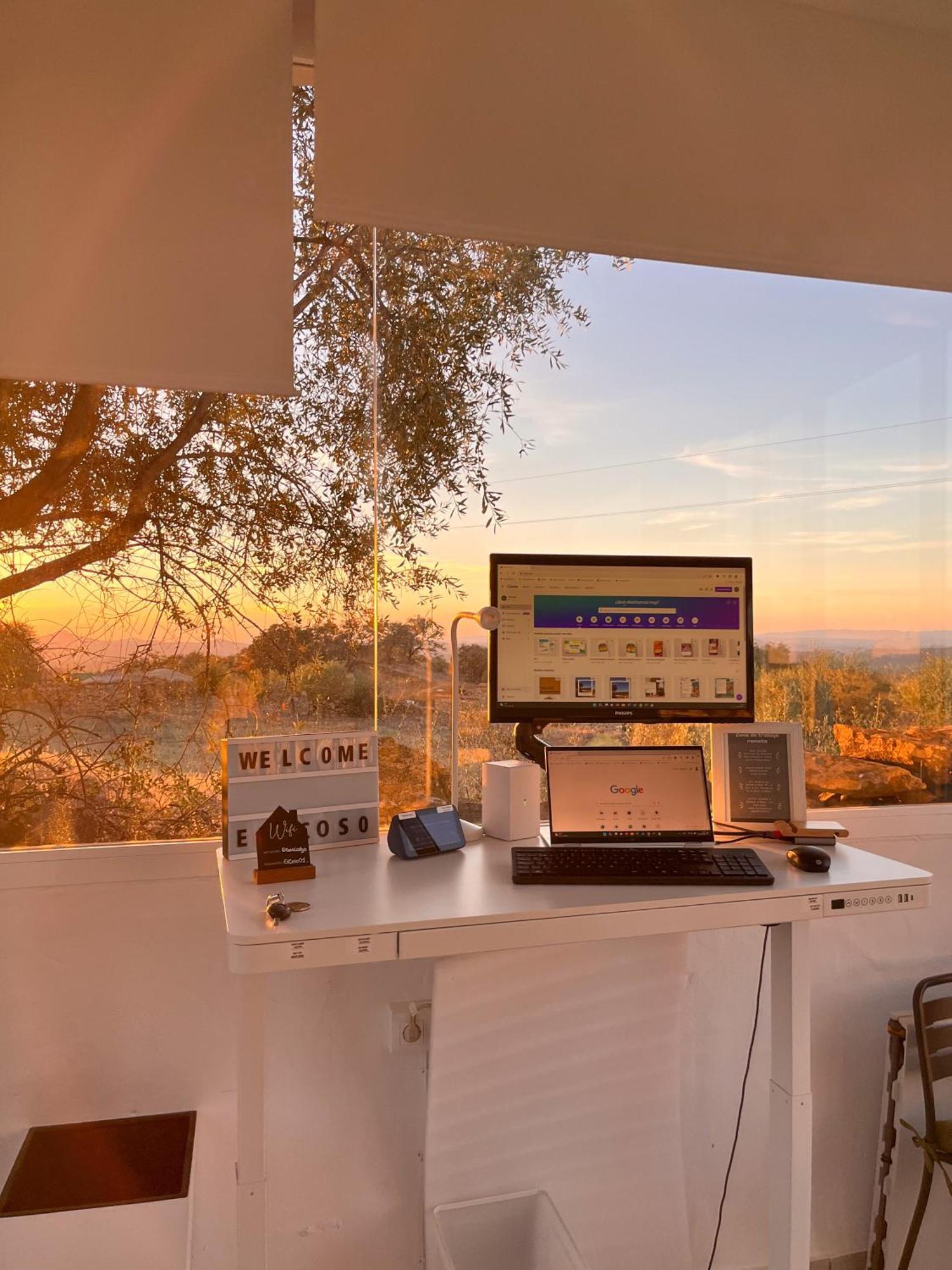 El Coso Lodge & Workation Zalamea la Real ภายนอก รูปภาพ